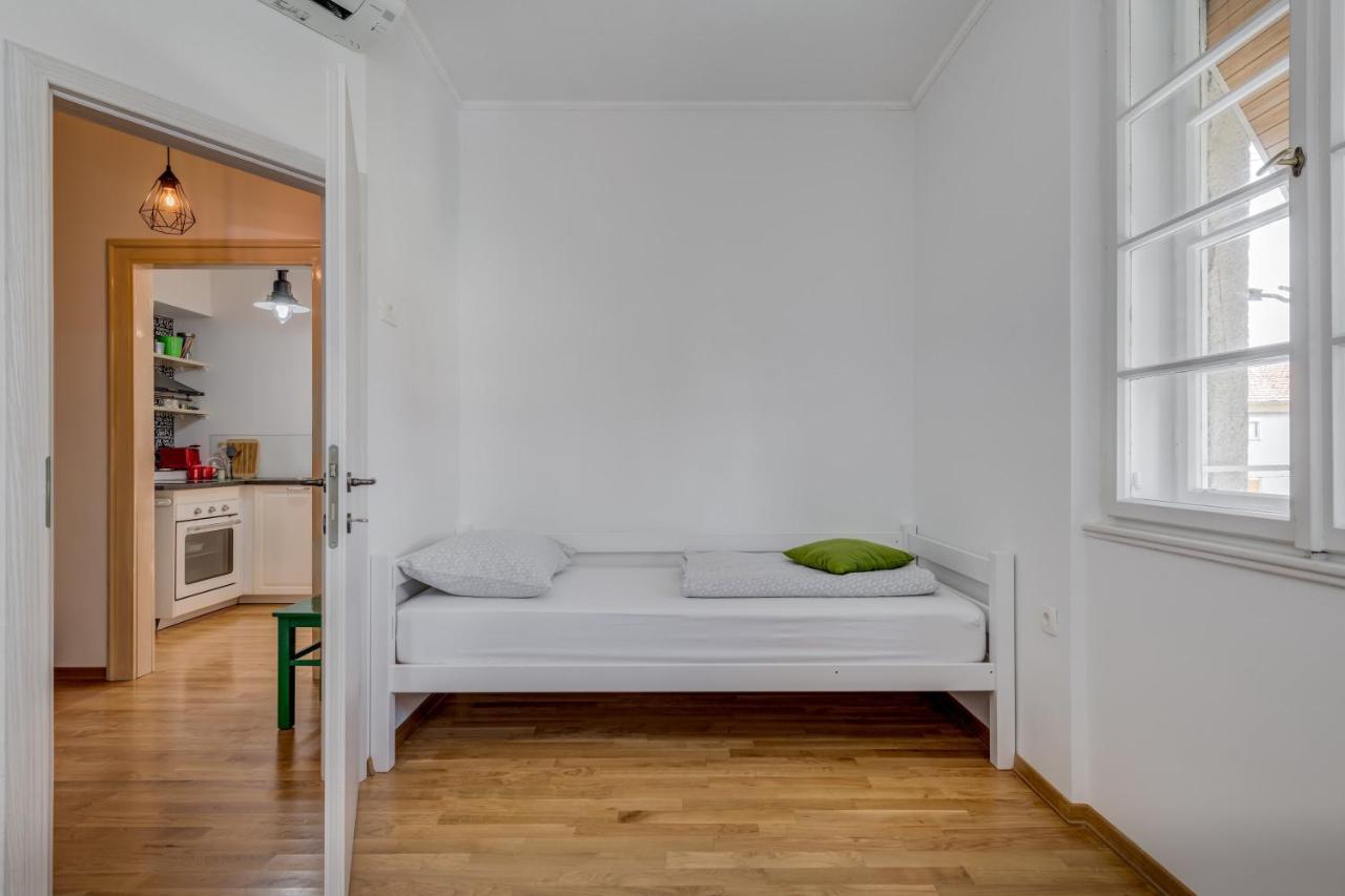 Apartment Dinka With Terrace Split Exterior foto