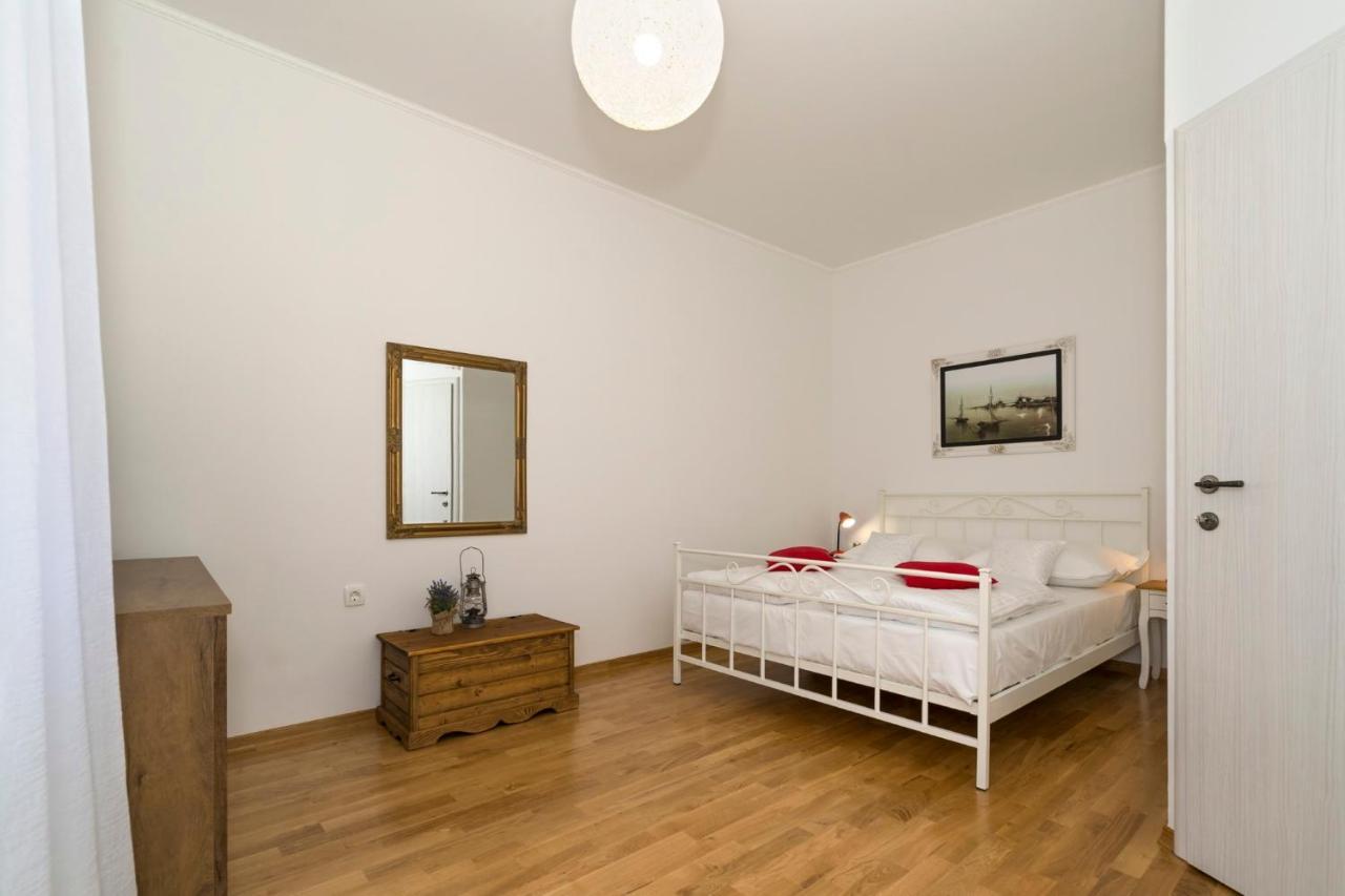 Apartment Dinka With Terrace Split Exterior foto